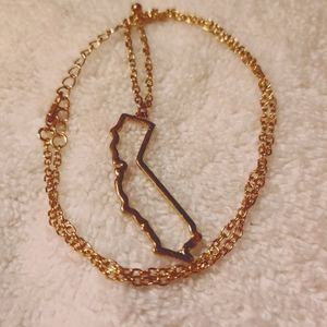 California is in the hooouse! Shine bright in this template of the state pendant